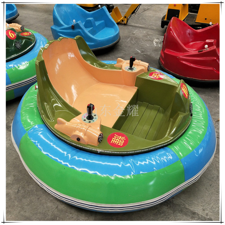 商場室內(nèi)外游樂項目 電動充氣式碰碰車 續(xù)航時間長 帶燈光音效