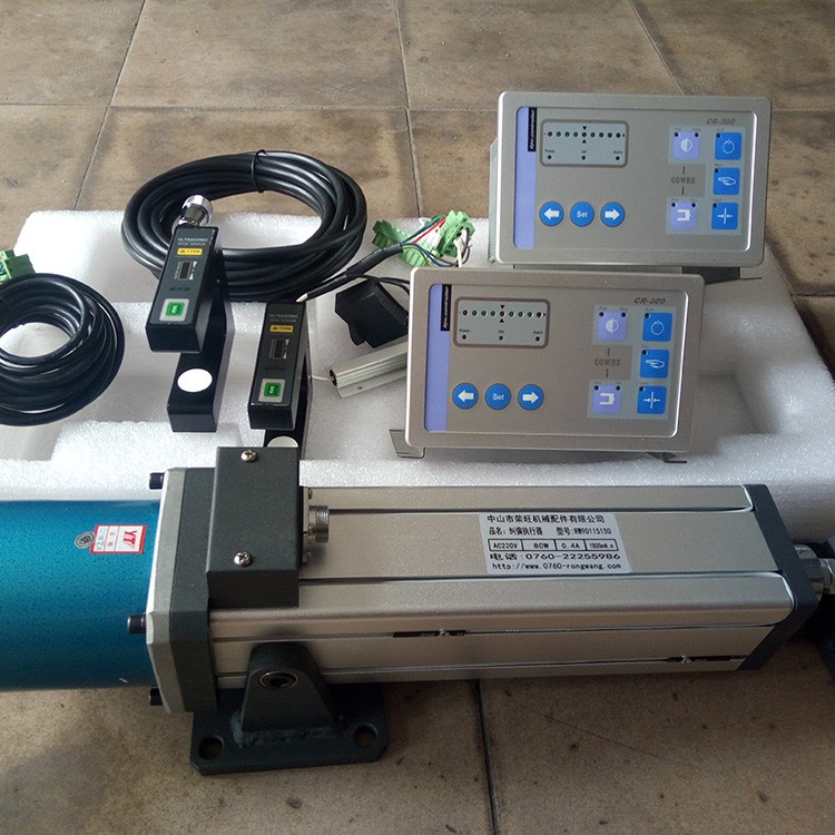 供應(yīng)薄膜紡織分條機(jī)專用伺服糾偏機(jī)光電糾偏系統(tǒng)