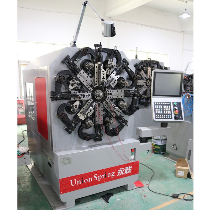 大小壓簧成型機