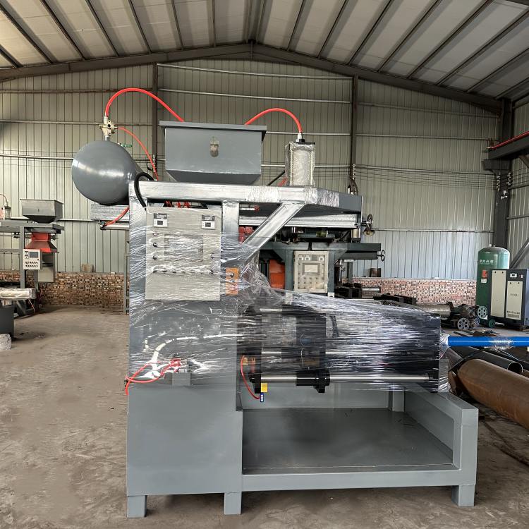 單工位自動翻轉(zhuǎn)射芯機