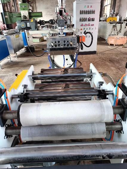 黑龍江塑料擠出機(jī)實(shí)驗(yàn)機(jī)