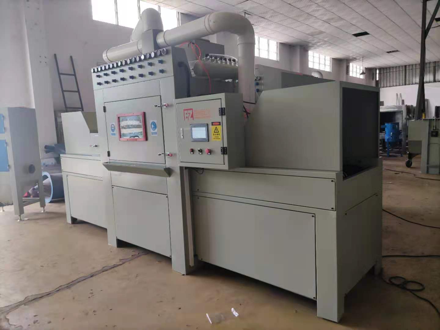 百洲噴砂機(jī)軸承通過式噴砂機(jī)