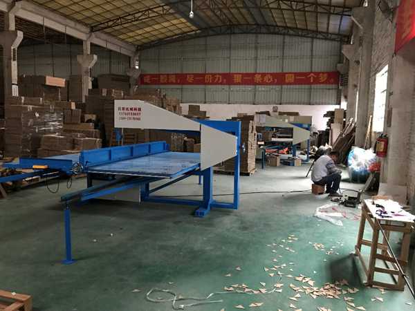 蜂窩紙板開料機廠家