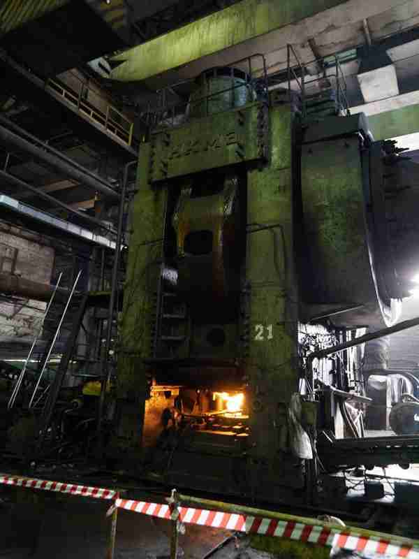 出售二手俄羅斯6300噸熱模鍛壓力機(jī)