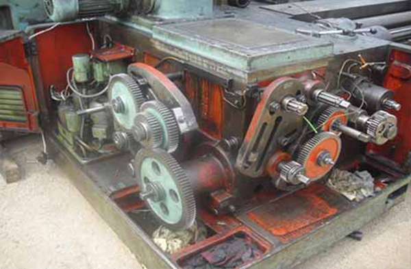 出售二手俄羅斯1.25-5米臥式滾齒機