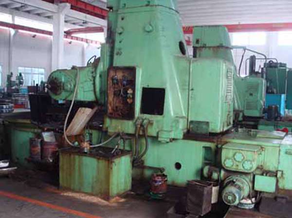 二手俄羅斯2米滾齒機24模