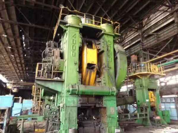 售二手俄羅斯2500噸4000噸熱模鍛現(xiàn)貨