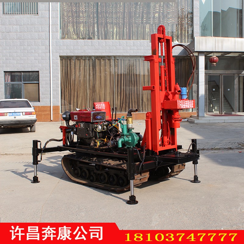 BK-移動(dòng)方便履帶小型液壓鉆機(jī)沖抓錐