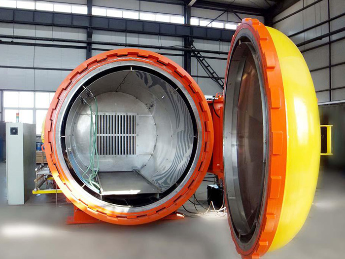 東鳳輪胎熱壓罐