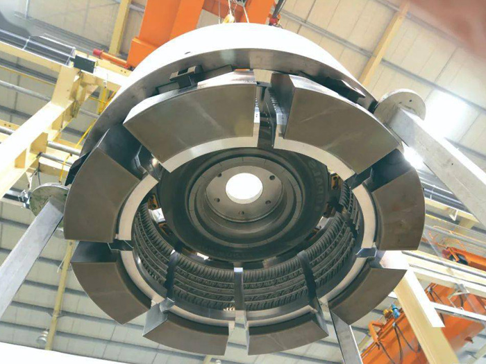 工業(yè)輪胎模具東鳳制造