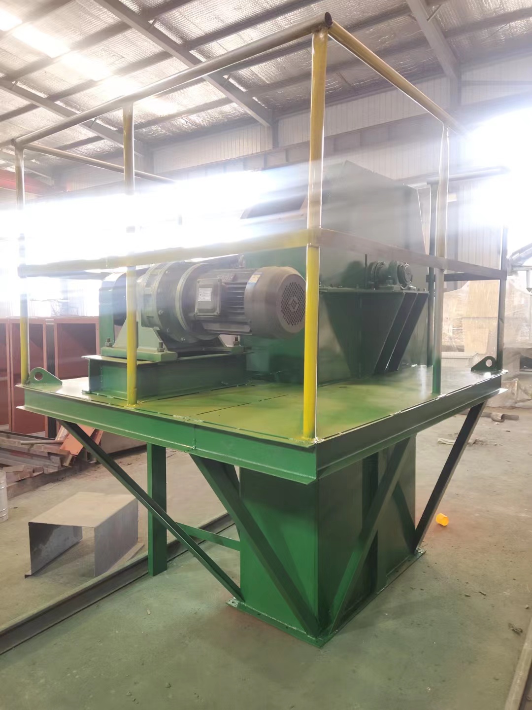 斗式提升機(jī)的特點(diǎn)