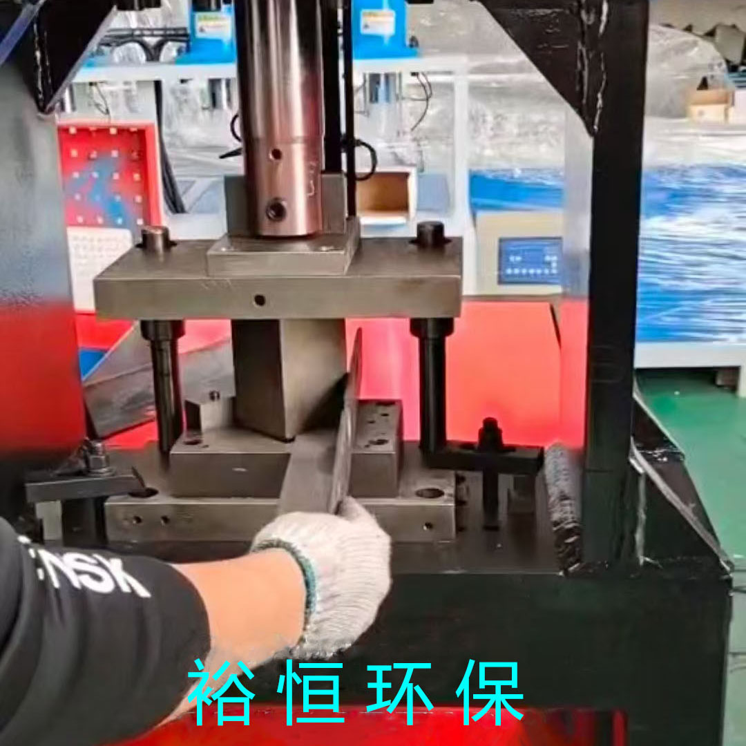 沖孔機產(chǎn)品特點