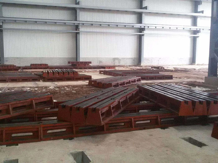 地軌工作臺(tái) 鑄鐵地軌  靈活方便 槽鐵