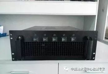 全新機(jī)架式交直流假負(fù)載
