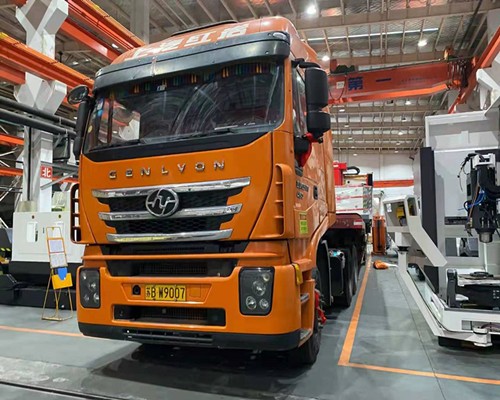 供應(yīng)亞崴機械SP-2016龍門加工中心