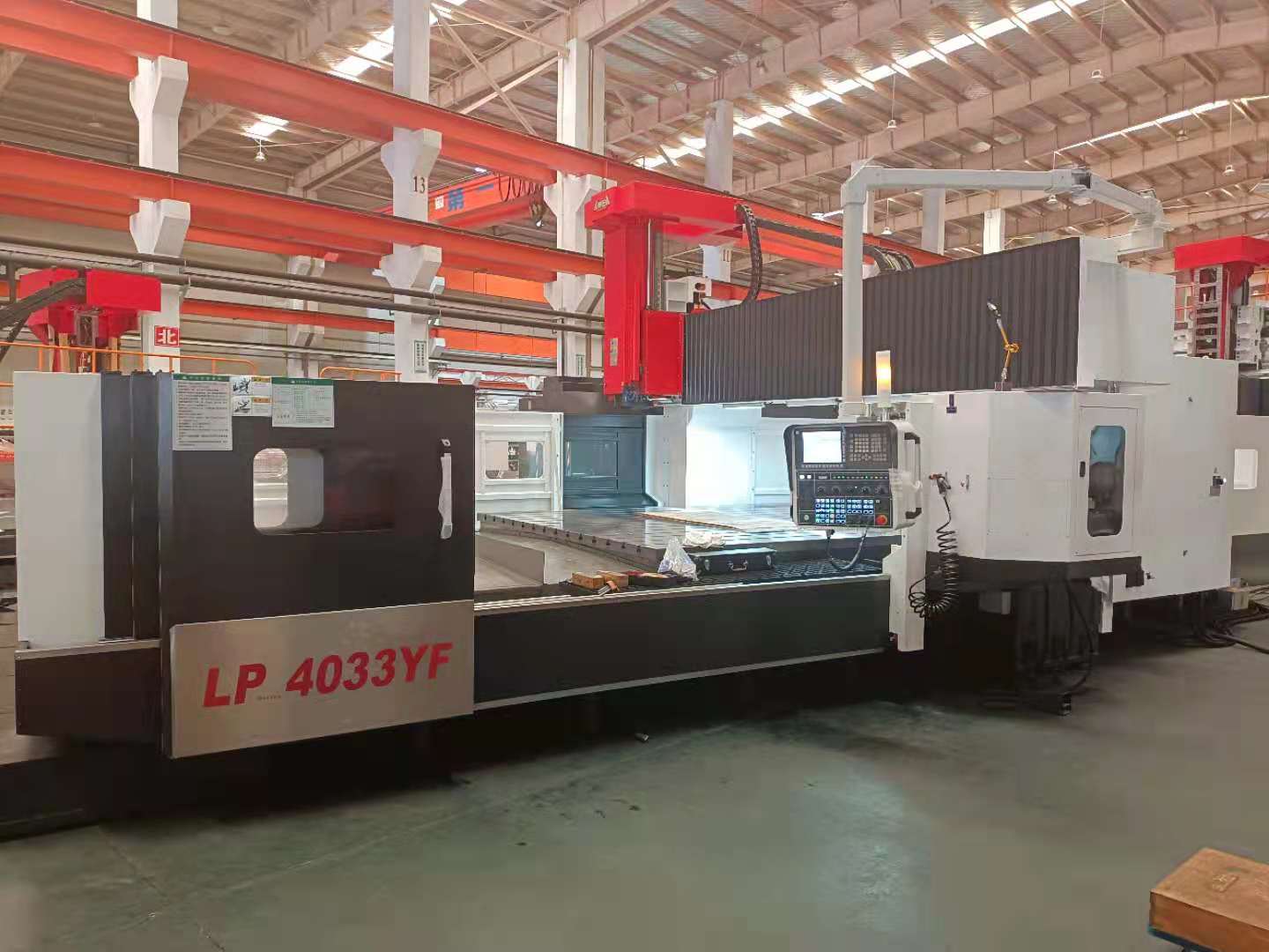 上海奉賢LP5025亞崴龍門加工中心