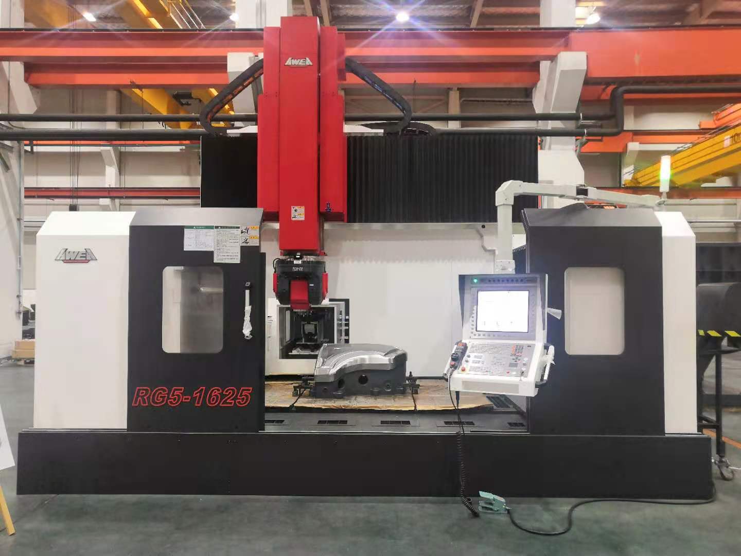 山東青島亞崴MEGA5G8040五軸加工中心