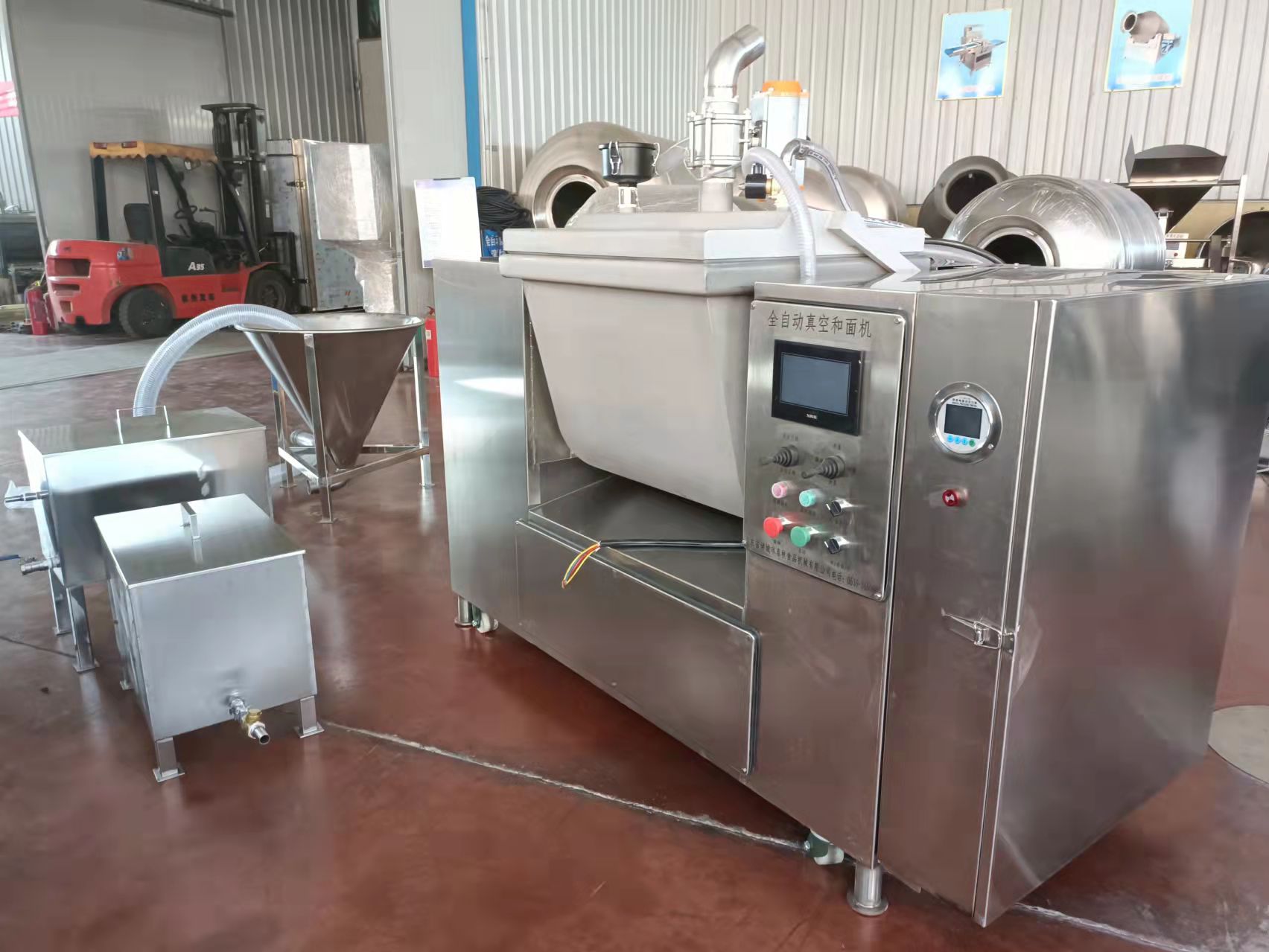 湖南燒麥加工設(shè)備，全自動(dòng)燒麥機(jī)，燒麥皮真空和面機(jī)