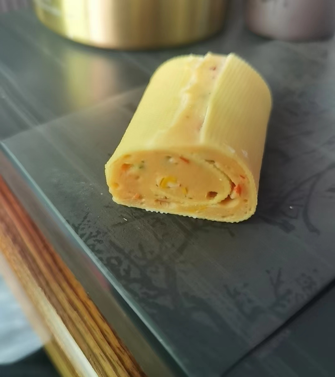 豆腐皮卷雞肉的設(shè)備138 6364 6772豆皮雞肉卷生產(chǎn)線注餡機(jī)流水線