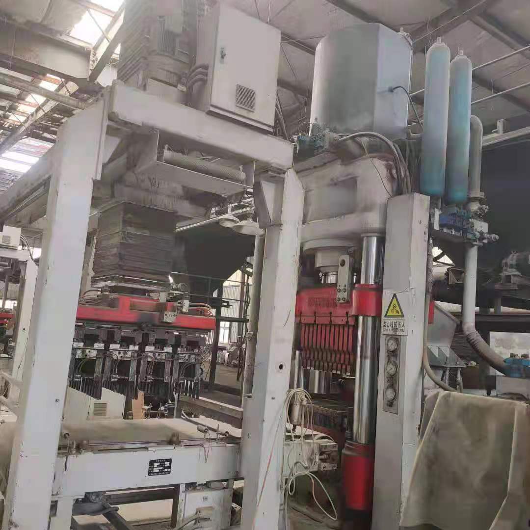 8成新以上    海源HF1100磚機