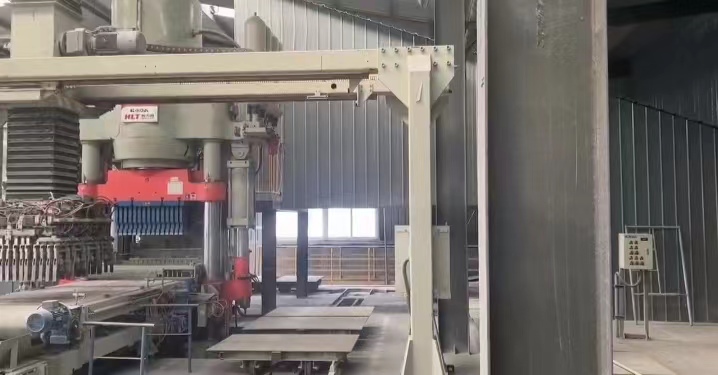 9成新   科達1200全自動液壓磚機