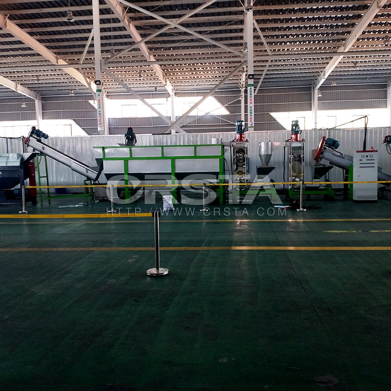 一次性塑料輸液瓶(袋)集中破碎水洗脫水橡膠分選自動(dòng)化生產(chǎn)線(xiàn)