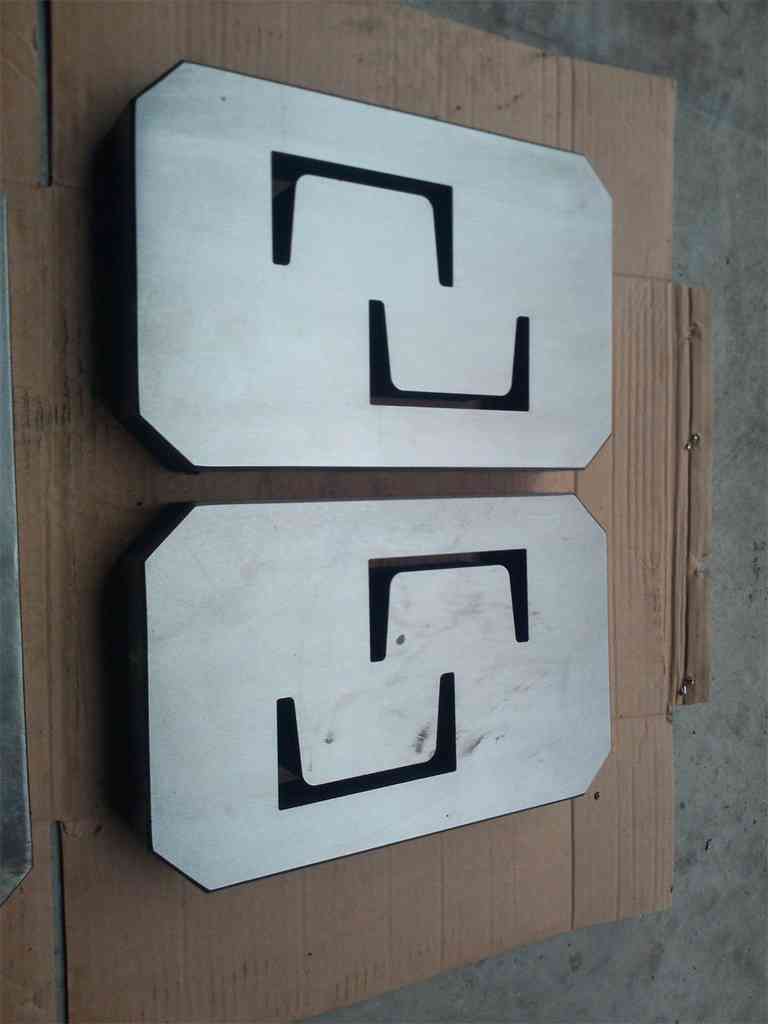 Q35Y-20液壓聯(lián)合沖剪機(jī) 多功能槽鋼角鋼沖孔機(jī)剪切機(jī)