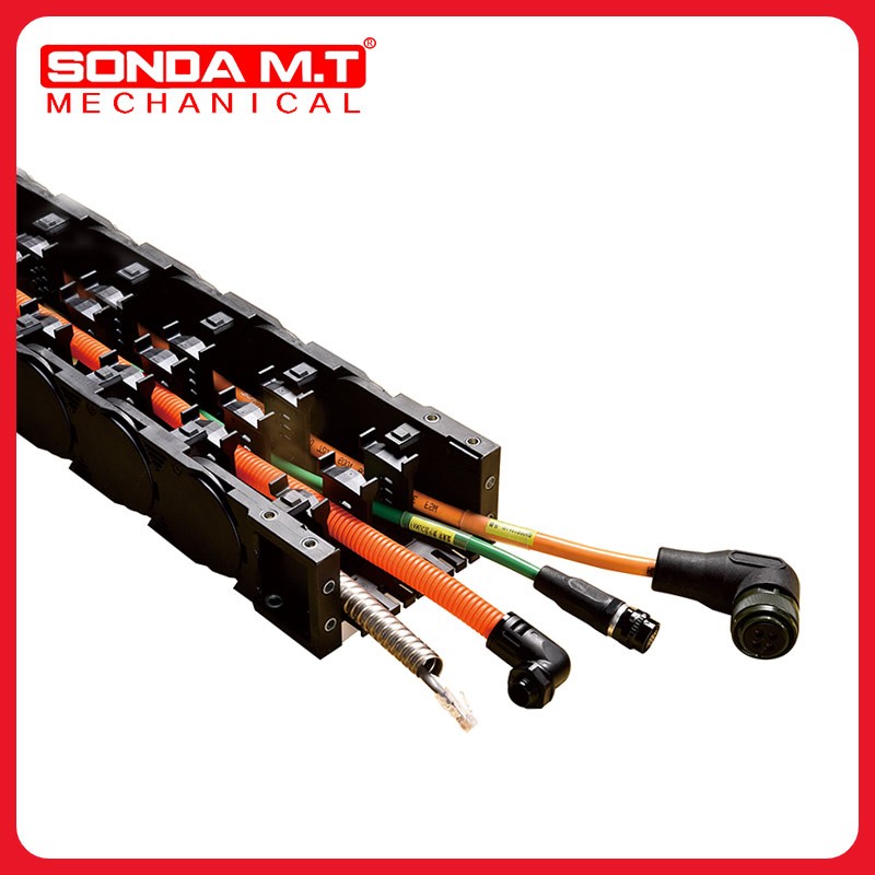 海興盛達(dá)自動(dòng)化車間尼龍全黑橋式拖鏈