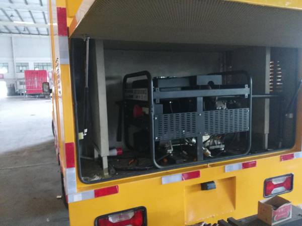 上海薩登10kw車載商用柴油發(fā)電機(jī)DS10000K/K3報(bào)價(jià)