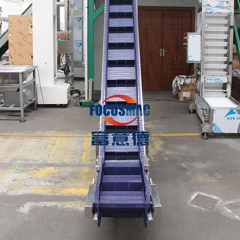 皮帶式運輸大傾角鏈板式輸送機佛山廠家定制生產