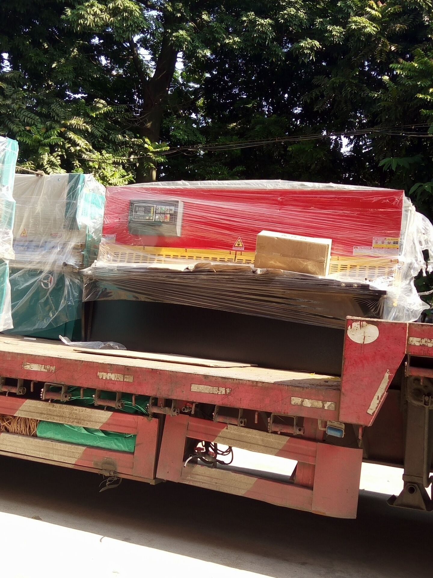 深圳6x2500液壓剪板機(jī)