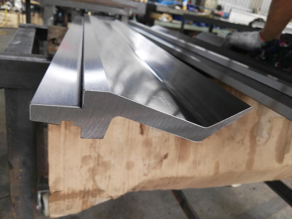 福州數控折彎機模具  1.6米 2.5米折彎機上下模具  彎刀模