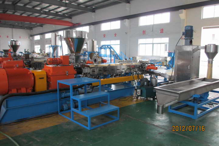 KMD-150CPE電纜料造粒機(jī)（商）電纜料造粒機(jī)