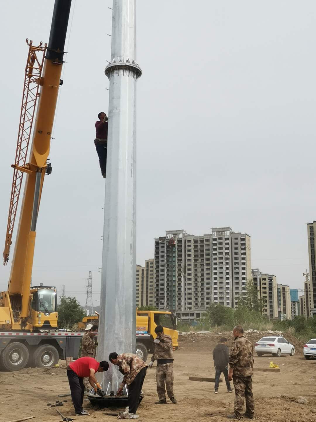 河北電力鋼管桿專業(yè)生產(chǎn)廠家電力鋼桿地腳螺栓電力鋼管塔