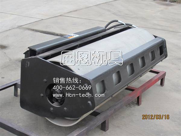 徐州華辰振動(dòng)壓實(shí)器