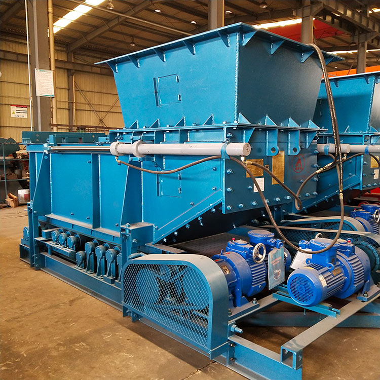 支持定制往復(fù)式給煤機 貨到付款GLW590/18.5/S往復(fù)式給煤機