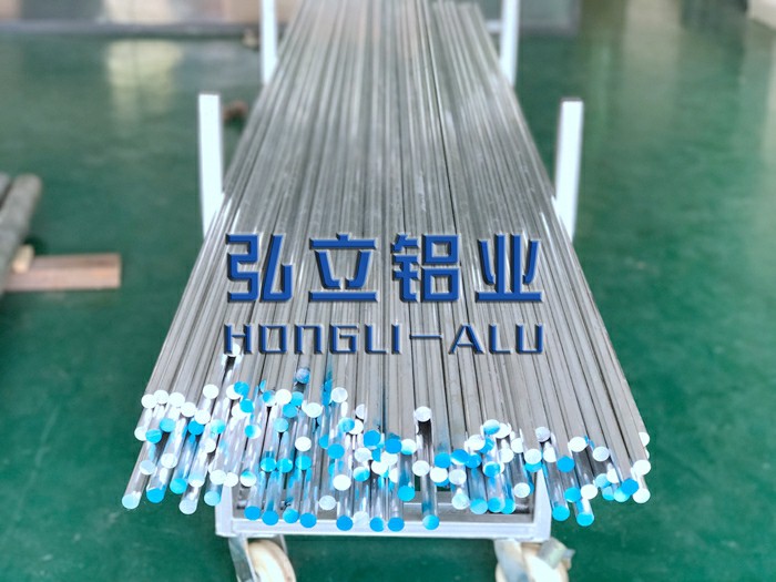 國標2017-T4易車鋁棒 歐盟環(huán)保標準鋁棒 自動車床加工鋁棒