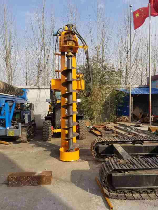 安裝太陽板光伏打樁機   小型履帶光伏鉆孔機  長螺旋光伏打樁機多少錢