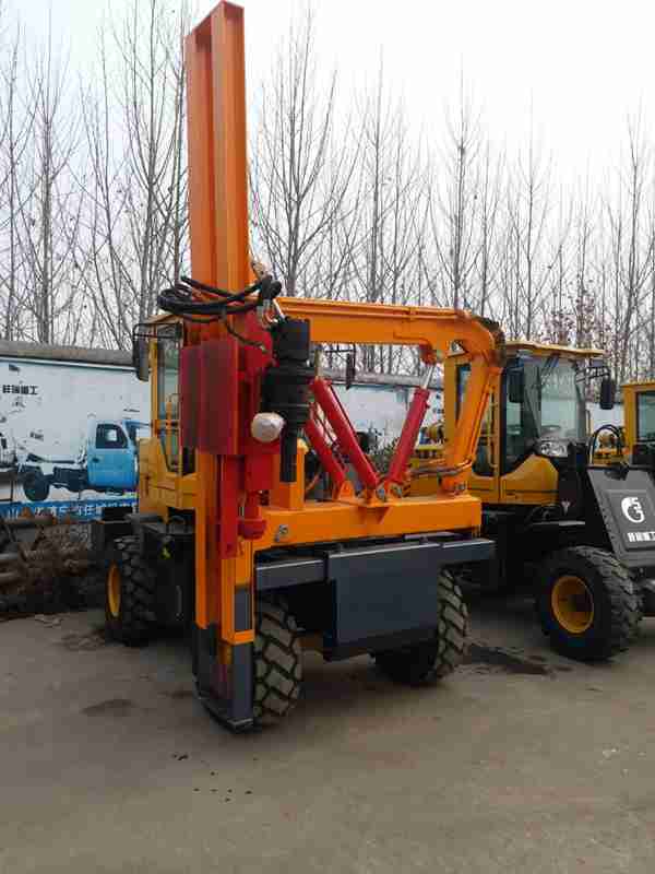 廠家直銷裝載機護欄打樁機 公路波形護欄打樁機