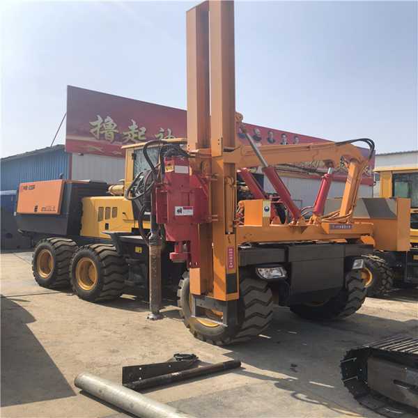 小型公路液壓波形護欄鉆孔機廠家 波形護欄打樁機價格