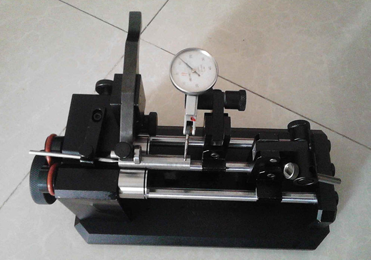 華宇量儀同心度測量儀新型偏擺儀規(guī)格齊全