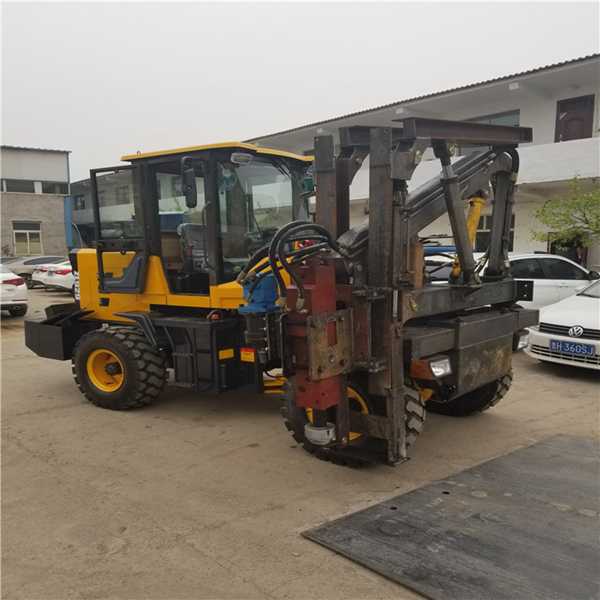 供應(yīng)裝載機(jī)護(hù)欄打樁機(jī) 高速公路護(hù)欄打樁機(jī) 裝載機(jī)護(hù)欄打樁機(jī)廠家