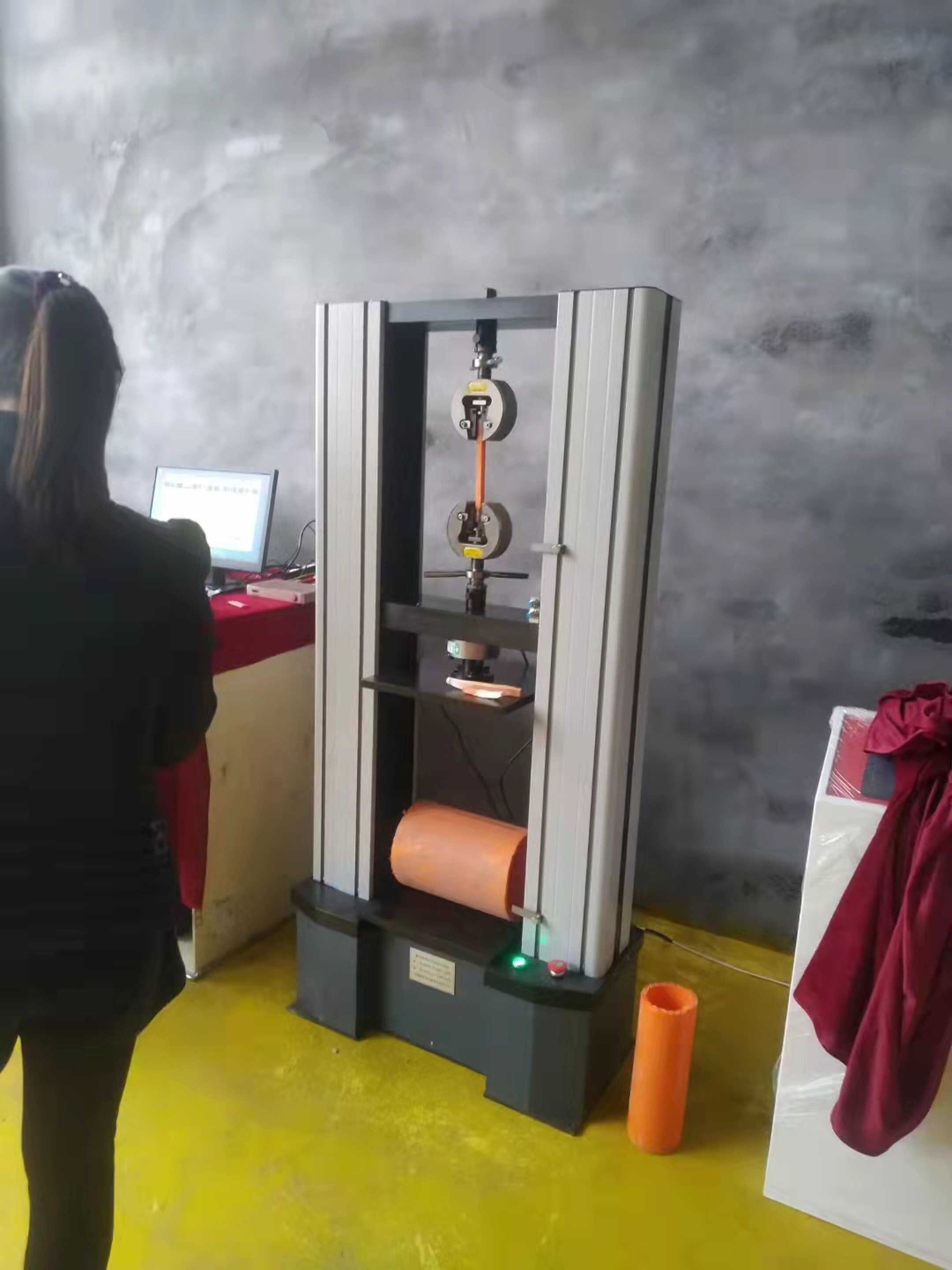 浙江中密度纖維板三點靜曲強度試驗機