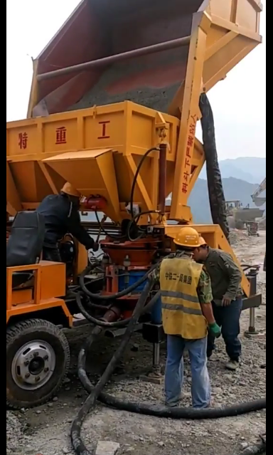 JPZ-D7M3*2吊裝自動(dòng)上料噴漿機(jī)組