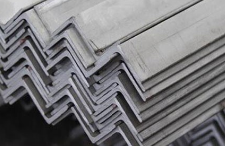 不銹鋼角鋼廠家如何選擇