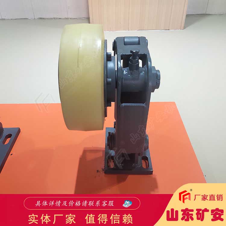 LS45滾輪罐耳滾輪磨損后調(diào)節(jié)迅速便捷