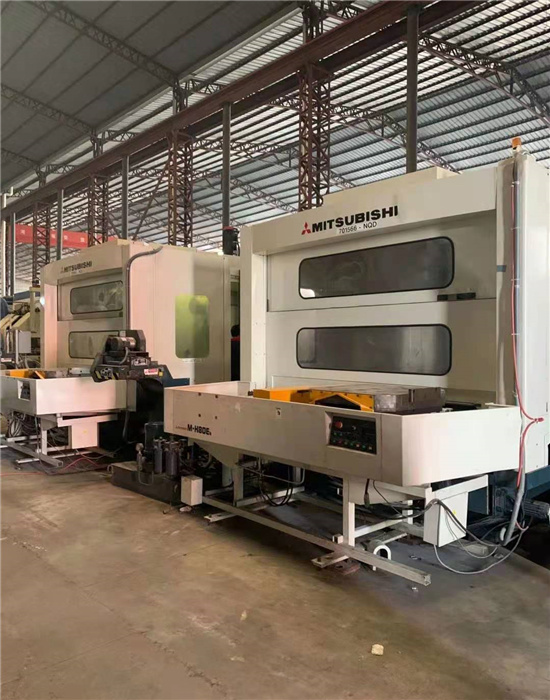 二手日本三菱800臥式加工中心M-H80E
