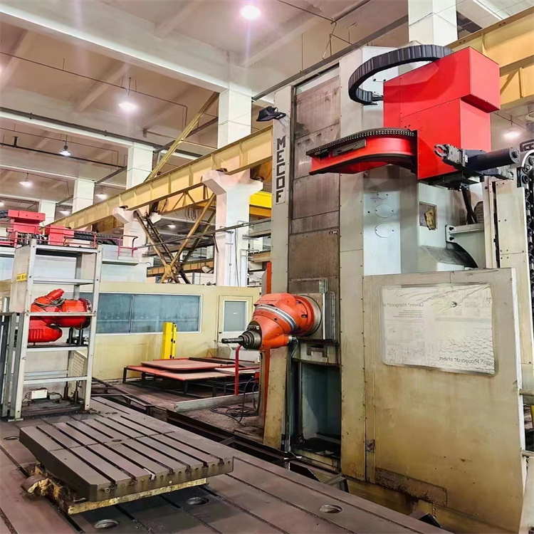 九成新意大利麥考夫產(chǎn)數(shù)控落地銑鏜床