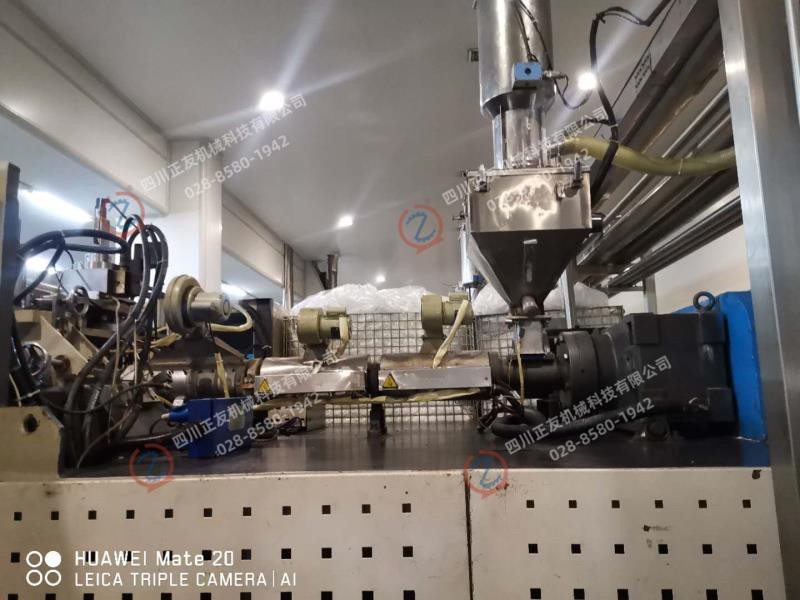 出售樂善擠吹機(jī)，1出6 ，12磨頭