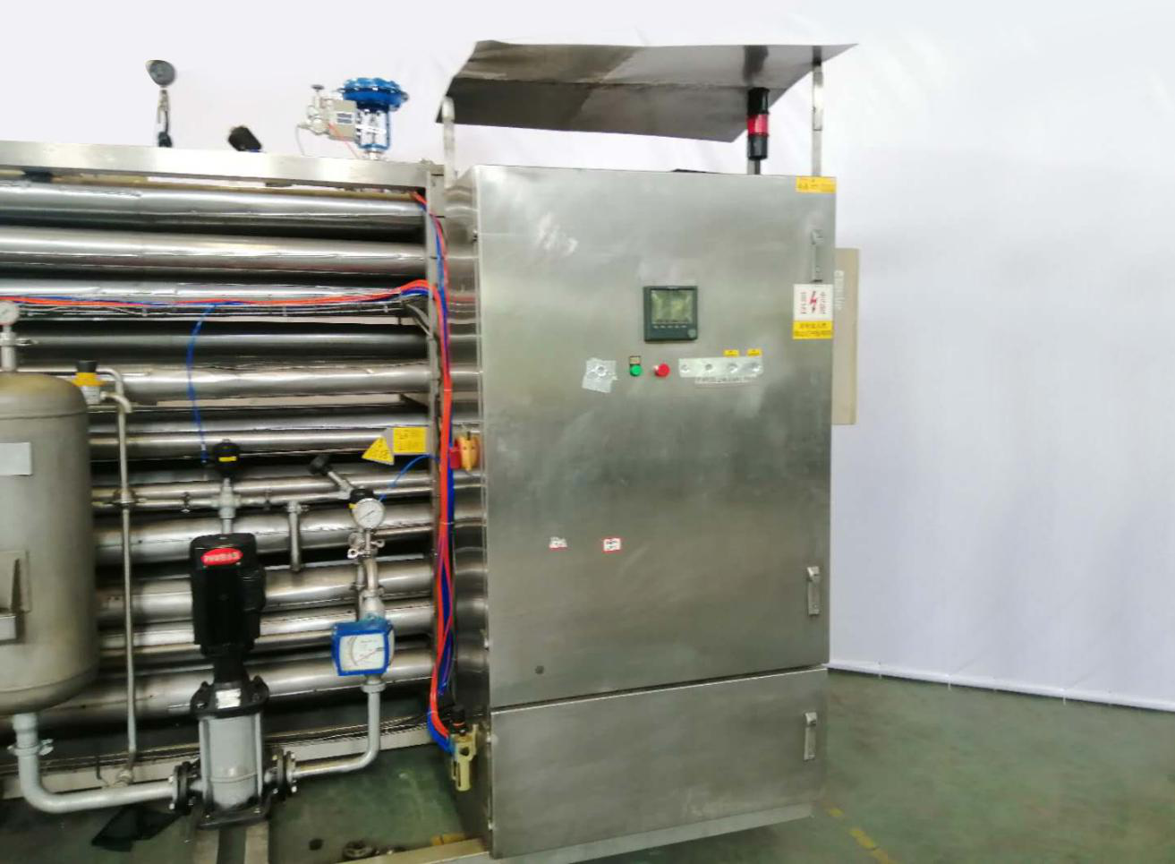 出售天津天巴技術(shù)公司出廠5.3噸殺菌機(jī)